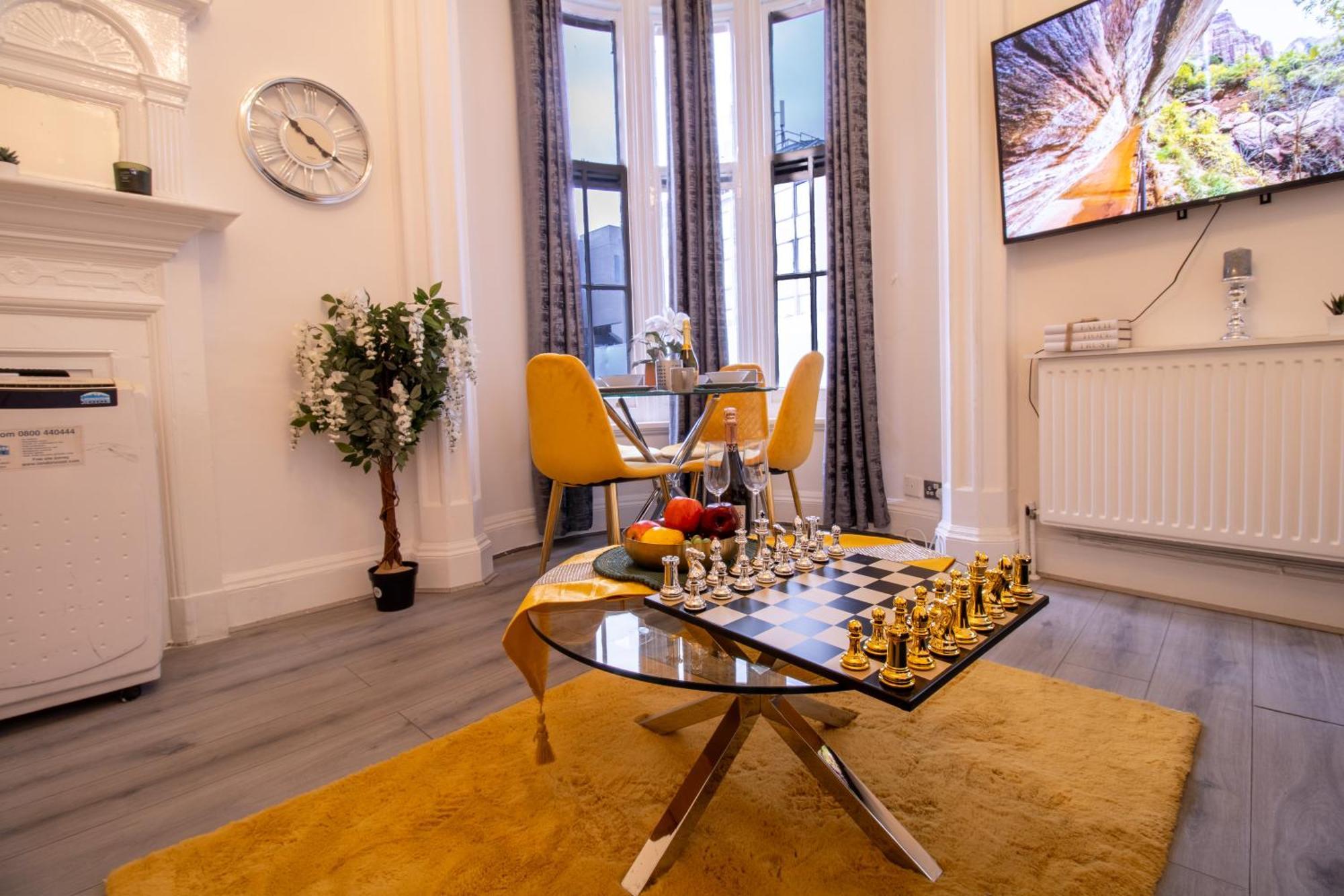 Luxurious Apartments On Oxford Street Londres Extérieur photo