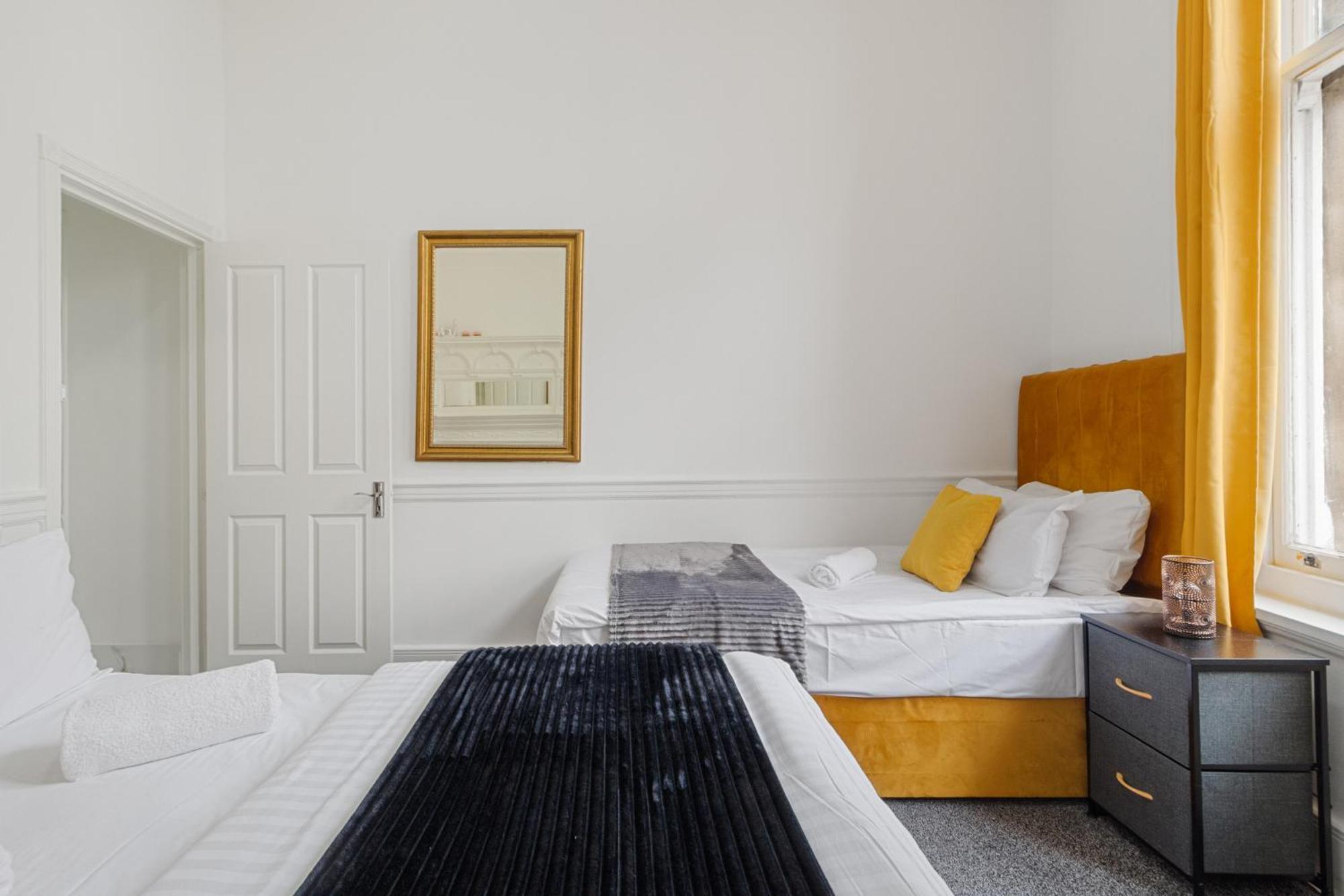 Luxurious Apartments On Oxford Street Londres Extérieur photo